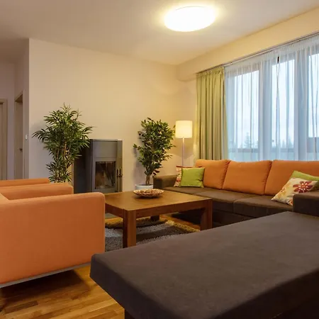 Sukromne V Crocuse S Vyhladom Na Hory