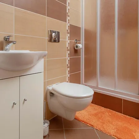 Súkromné V Crocuse S Výhľadom Na Hory Apartamento Štrbské Pleso